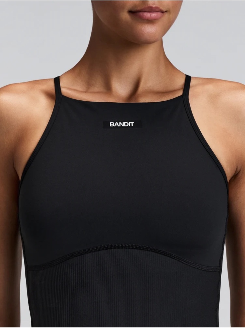 WOMEN'S STAMINA™ 7 inch Pocket Nova Crop